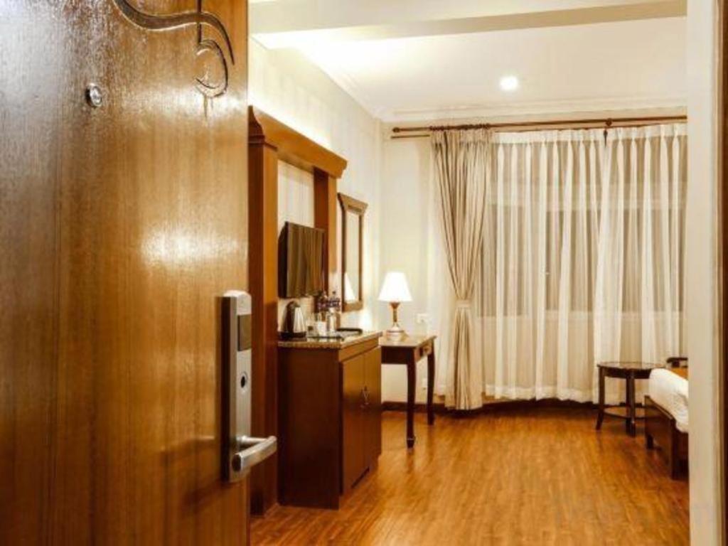 Da Yatra Courtyard Hotel & Resort Pokhara Exterior photo
